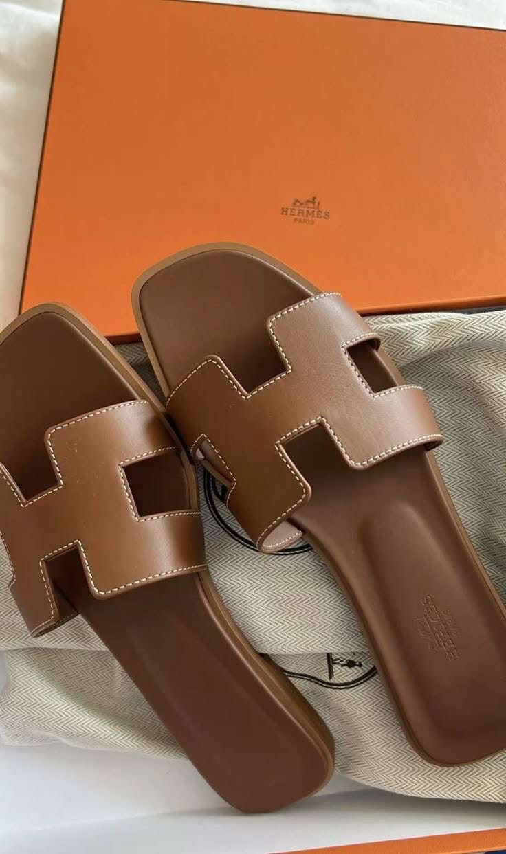 Hermes flats Trillo DXB